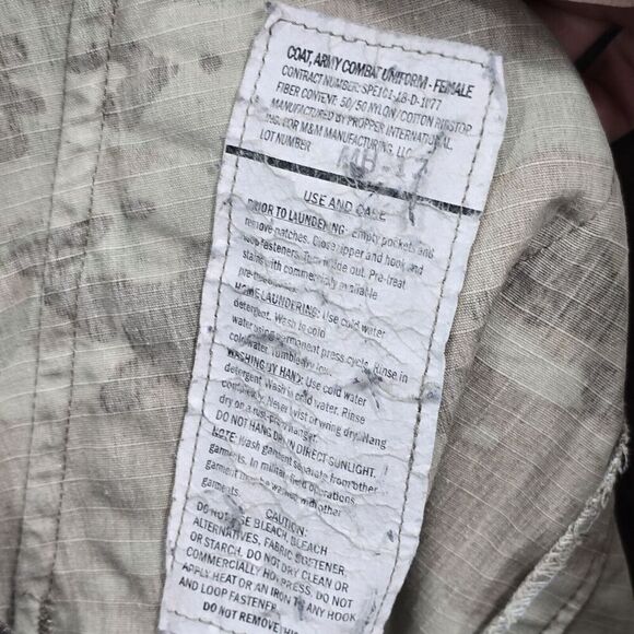 Army Camo Jacket Women XS Small Short Multicam Digital Top Military Fatigue - Picture 8 of 9